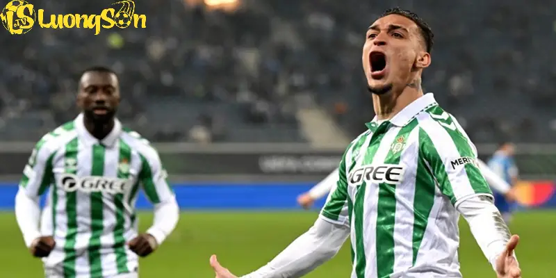 Antony Phấn Khởi: Cuộc Chuyển Mình Sau Khi Rời Man Utd 3 Antony hòa nhập triết lý tấn công Betis và liên tục tỏa sáng