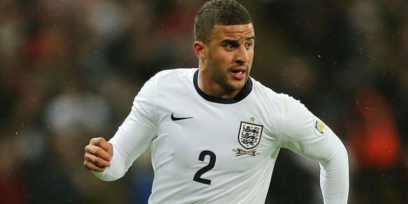 Tiểu sử về huyền thoại hậu vệ Anh - Kyle Walker