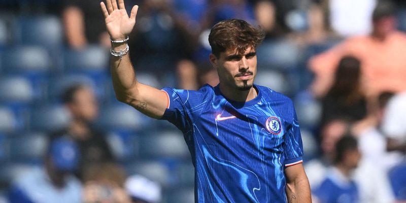 Pedro Neto Người Hùng Thầm Lặng Giúp Chelsea Chiến Thắng Benfica 5 Vai trò của Neto tại Chelsea
